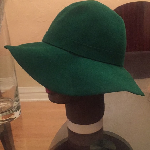 Vintage hat green made in Italy
